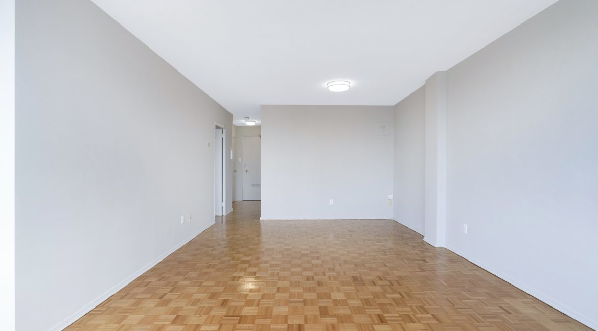 3201 Lawrence Ave East - Photo 18