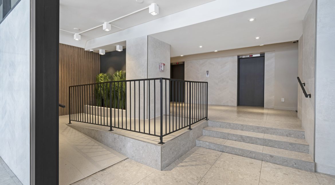 3875 Sheppard Avenue East - Photo 3