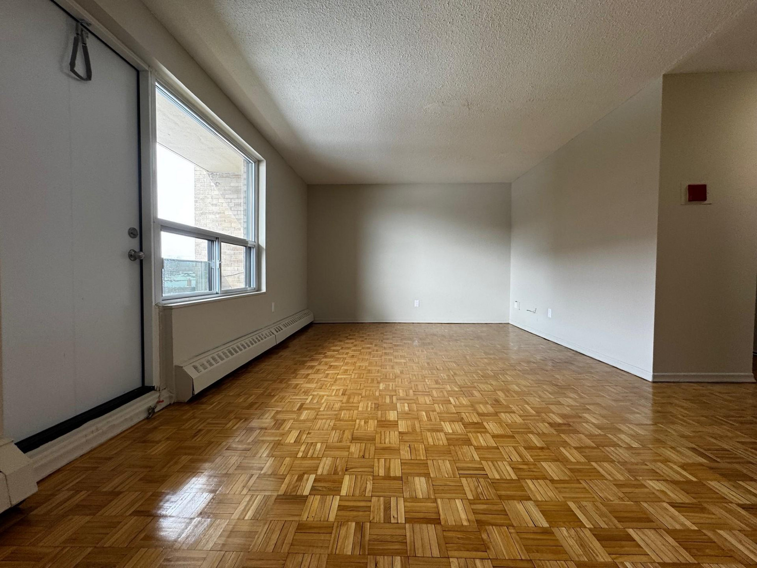 549 - 573 North Service Road - Photo 30