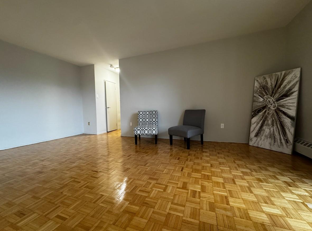 52 Park Street East - Photo 12