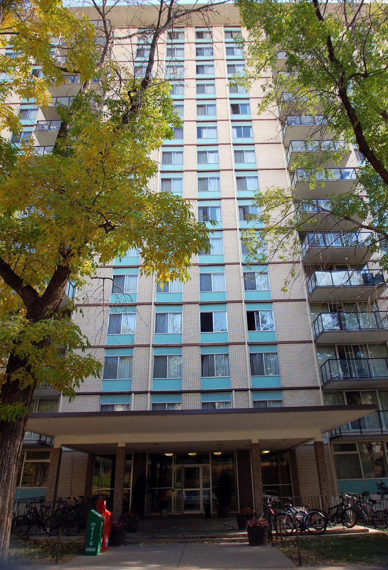 Rowand House - Photo 13