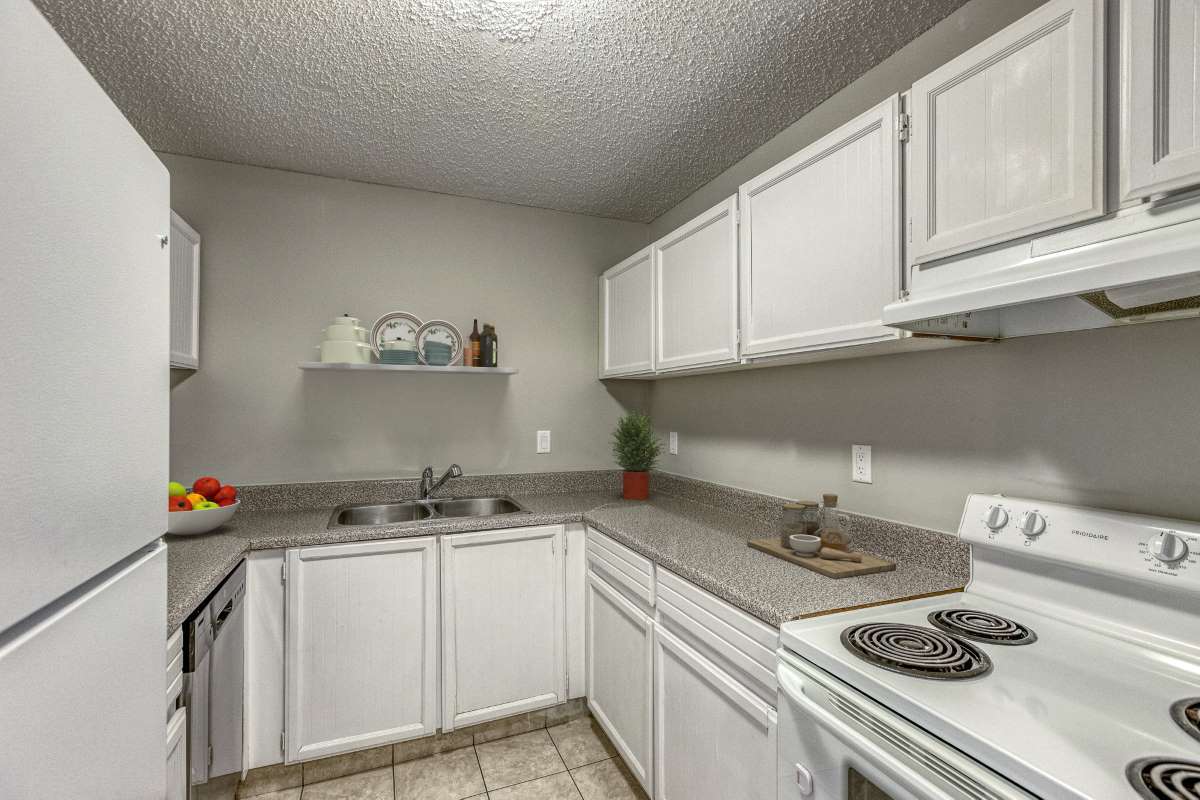 Pineridge Greene Apartments - Photo 15