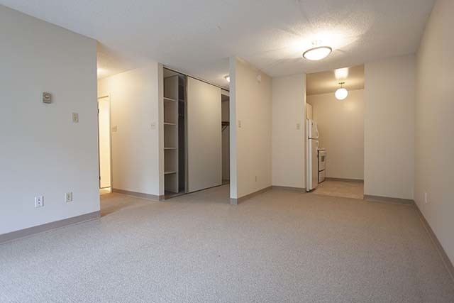 Cypress Gardens Apartments - Photo 16
