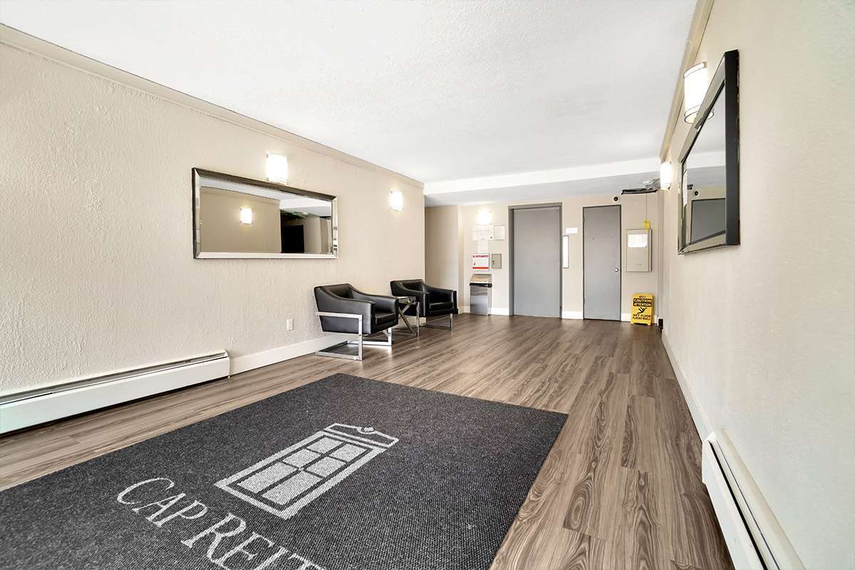 Colonial House Apartments - Photo 26