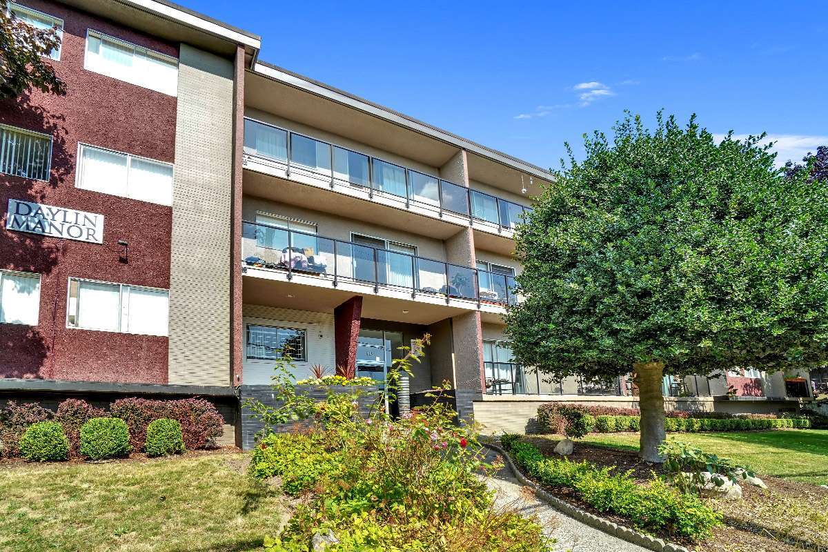 Daylin Manor Apartments - Photo 6