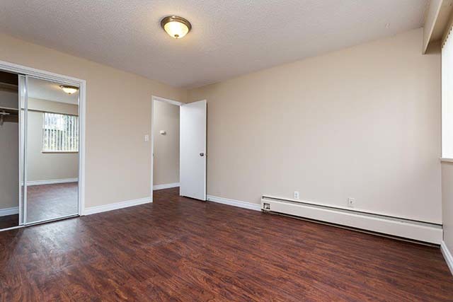 Daylin Manor Apartments - Photo 22