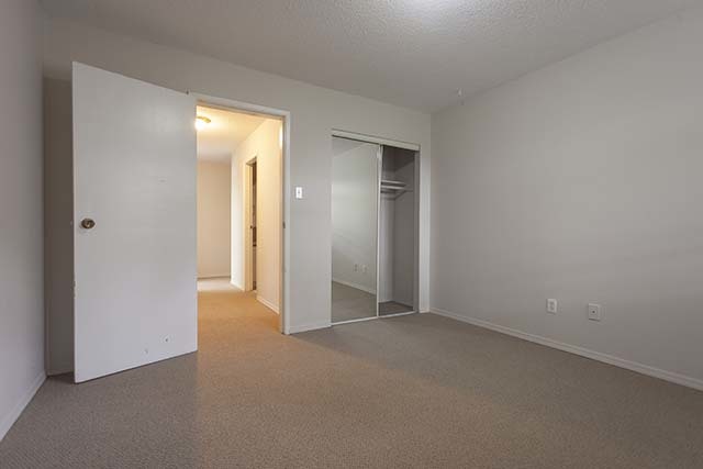Park Astoria Apartments - Photo 24