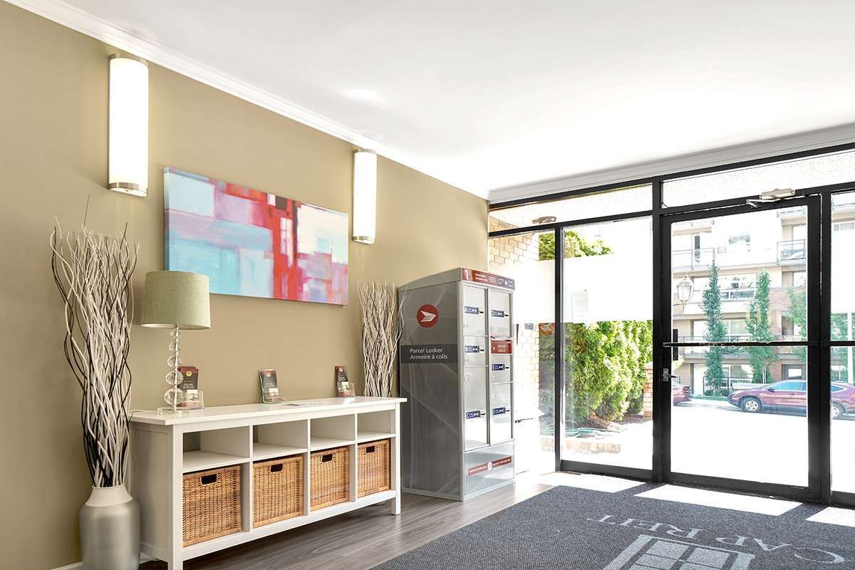 Royal Ridge Apartments - Photo 6