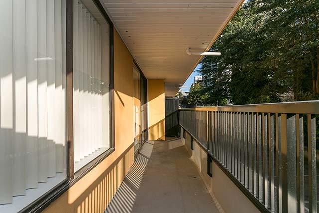 Skyview Apartments - Photo 18