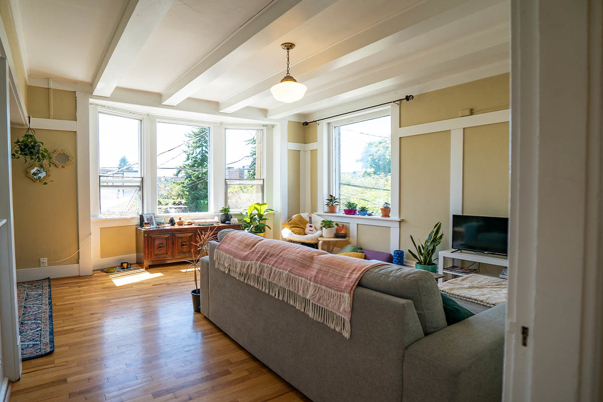 October Mansion - Photo 10