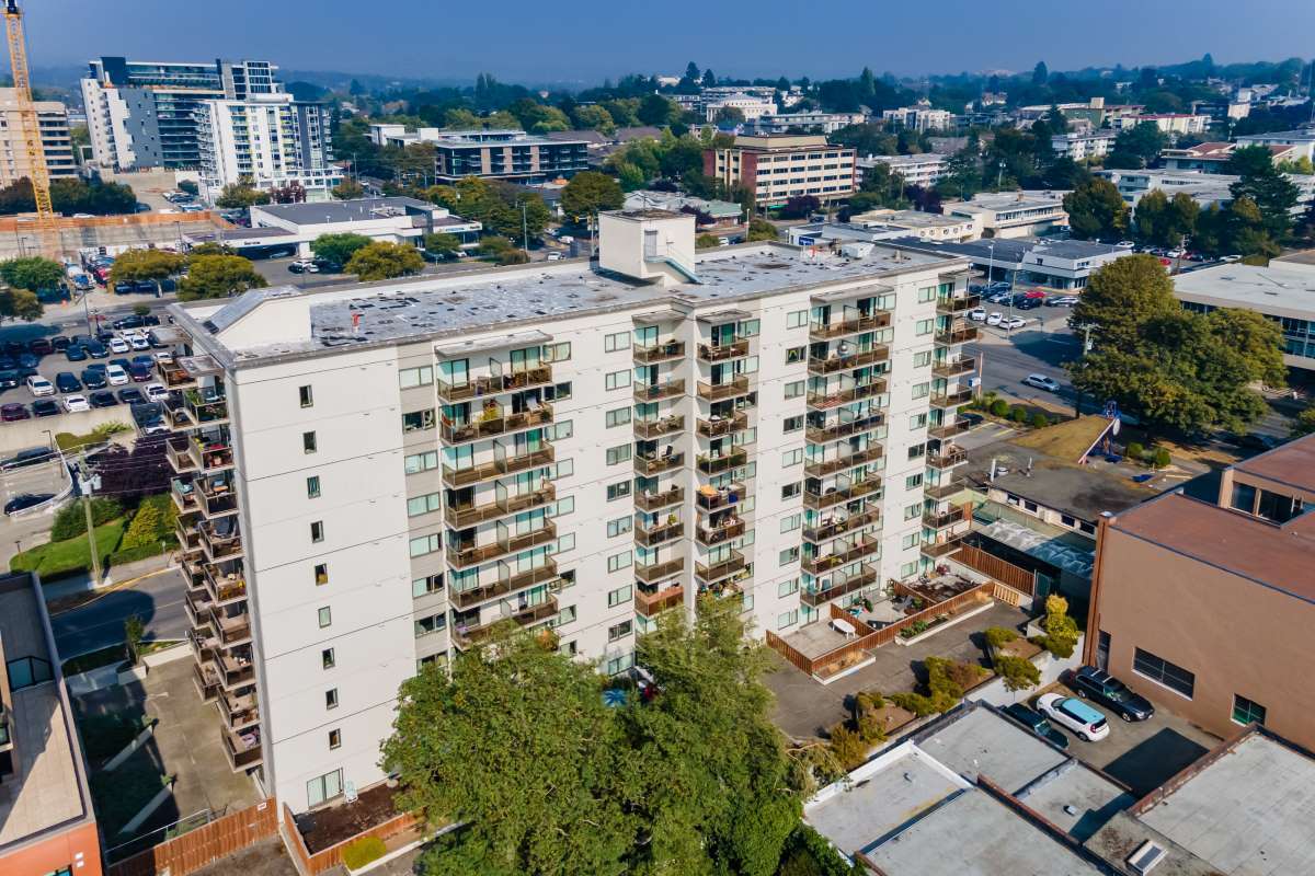 Tara Place Apartments - Photo 12