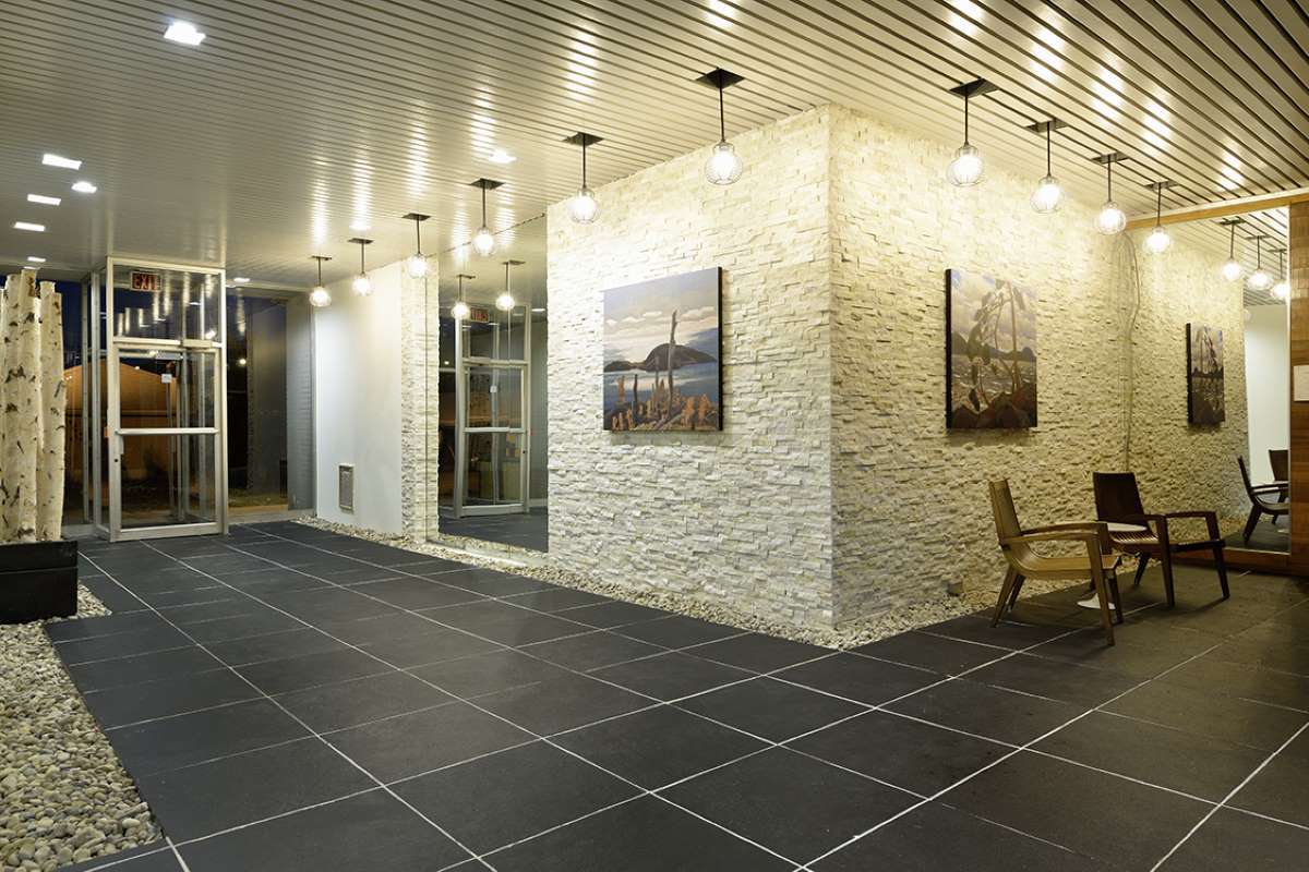 Evans Apartments - Photo 18