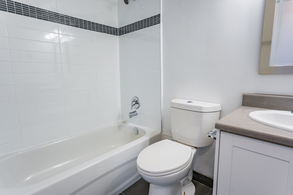 West Park Village Apartments - Photo 55