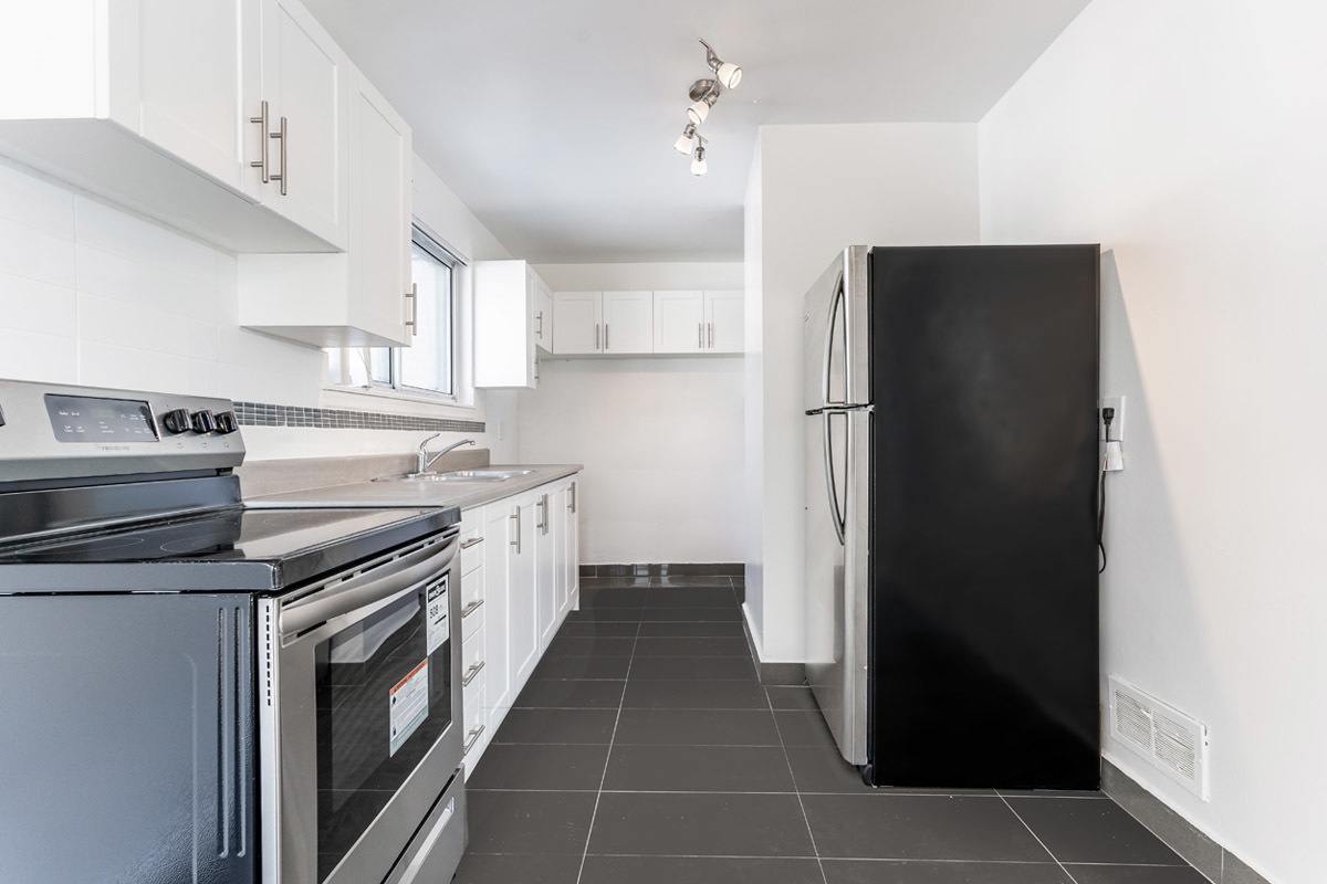 West Park Village Townhomes - Photo 10