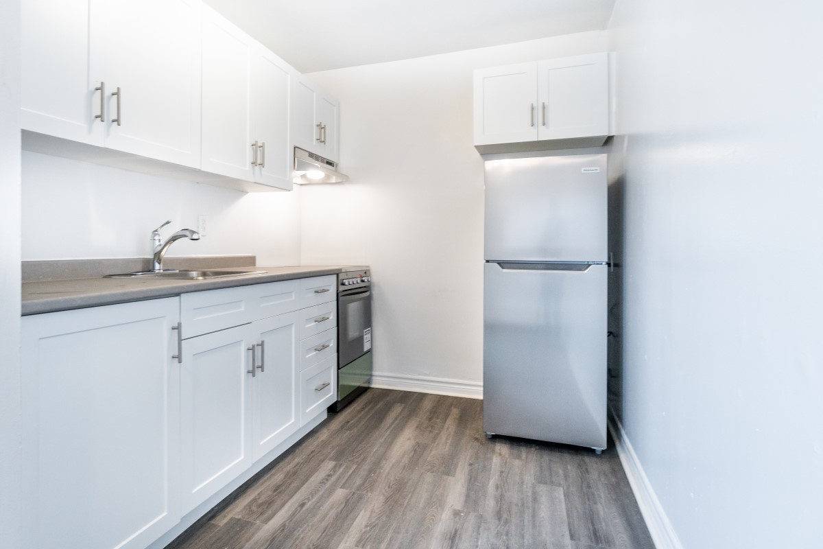 1123-1131 Royal York Road Apartments - Photo 27