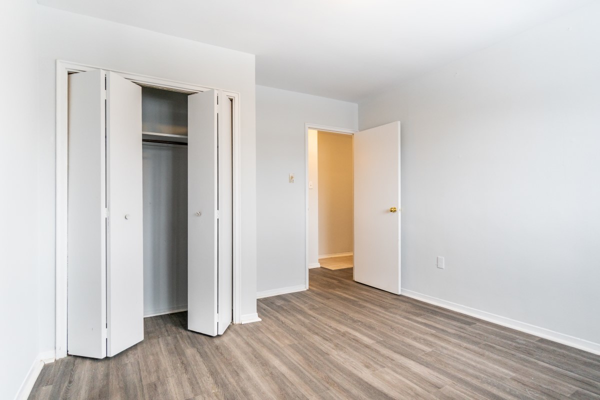1123-1131 Royal York Road Apartments - Photo 30