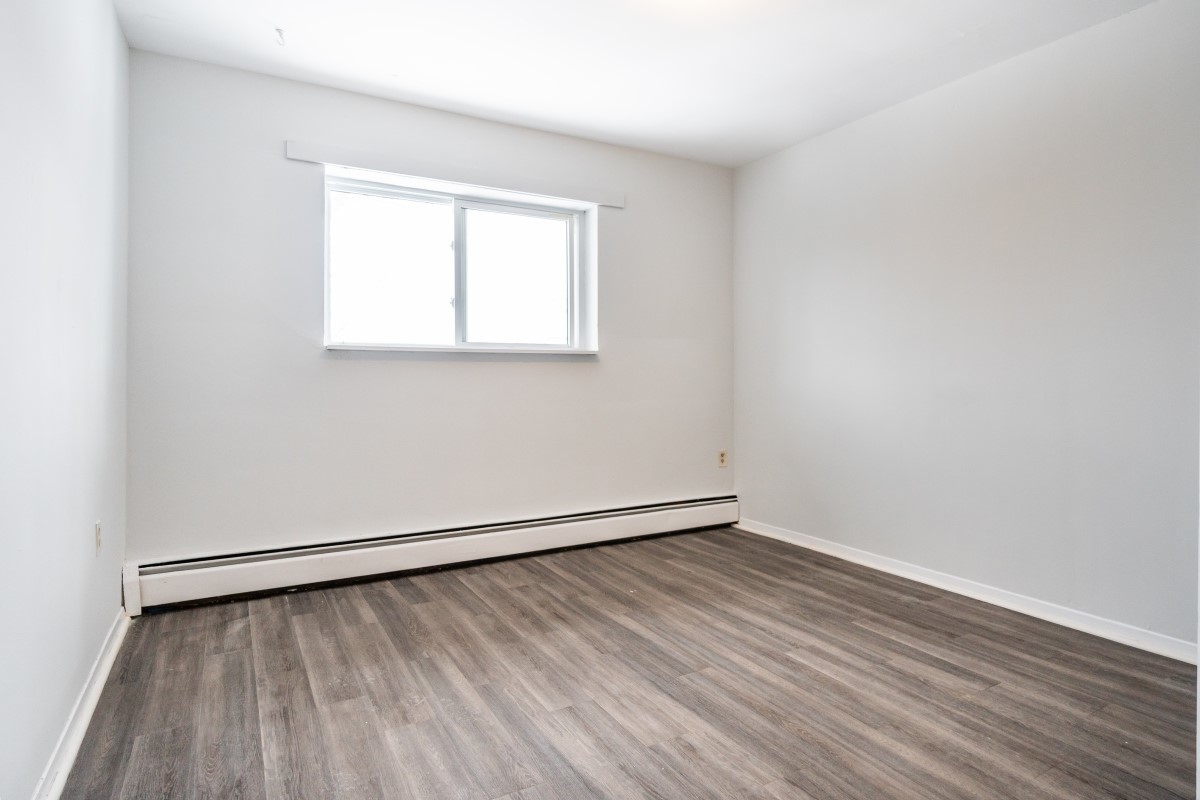 1123-1131 Royal York Road Apartments - Photo 33