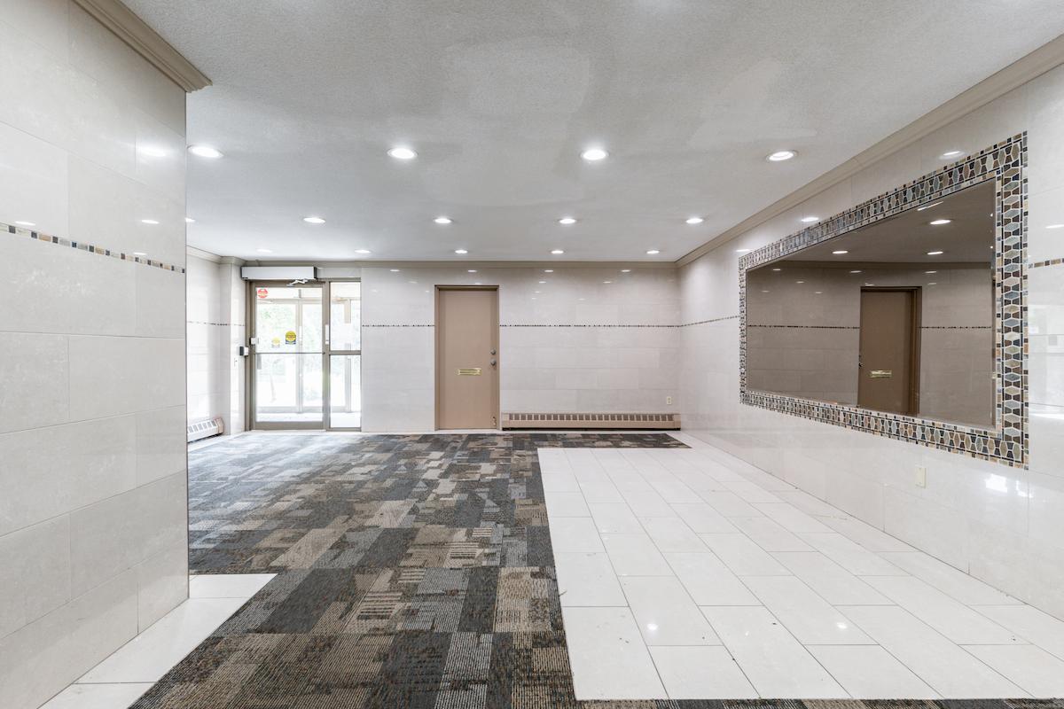848-852 Kipps Lane Apartments - Photo 15