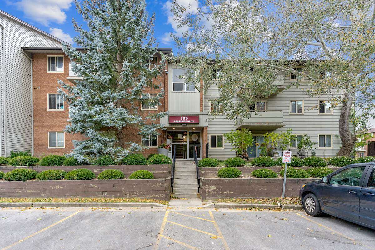 Berkshire Wonderland Apartments - Photo 39
