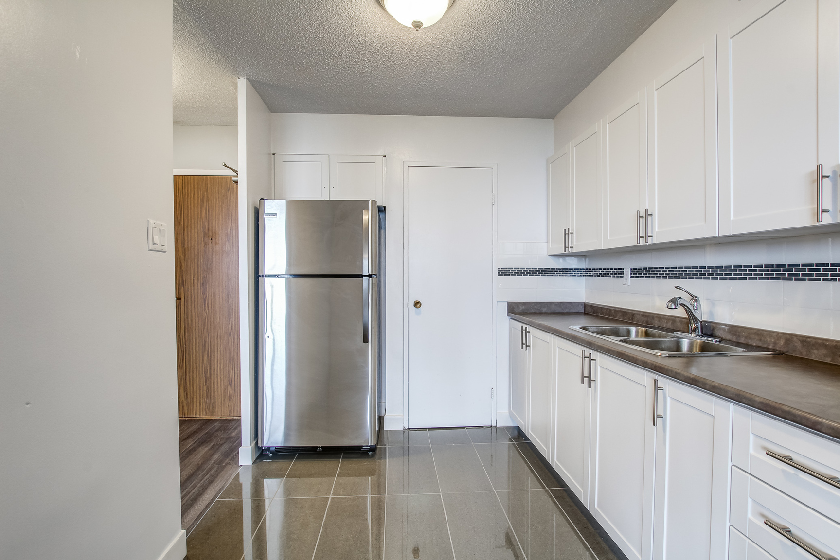 Park Royal Village Apartments - Photo 36