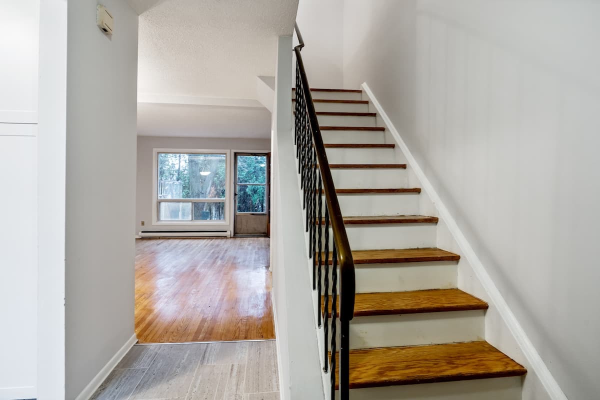 85 Henderson Avenue Townhomes - Photo 12