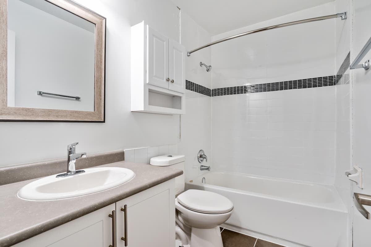 85 Henderson Avenue Townhomes - Photo 22