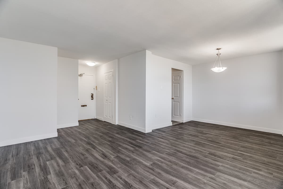 Lafayette Apartments - Photo 20