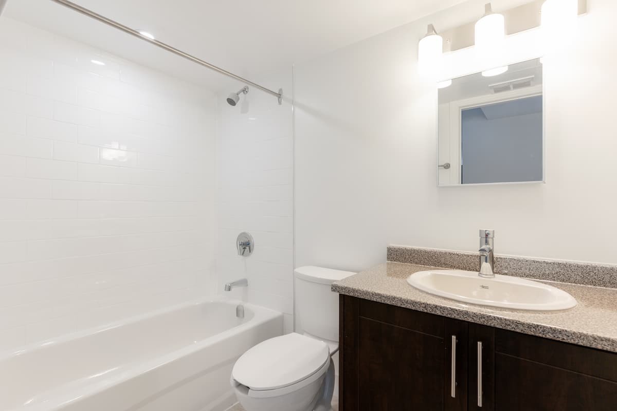 Lawrence East Apartments - Photo 44