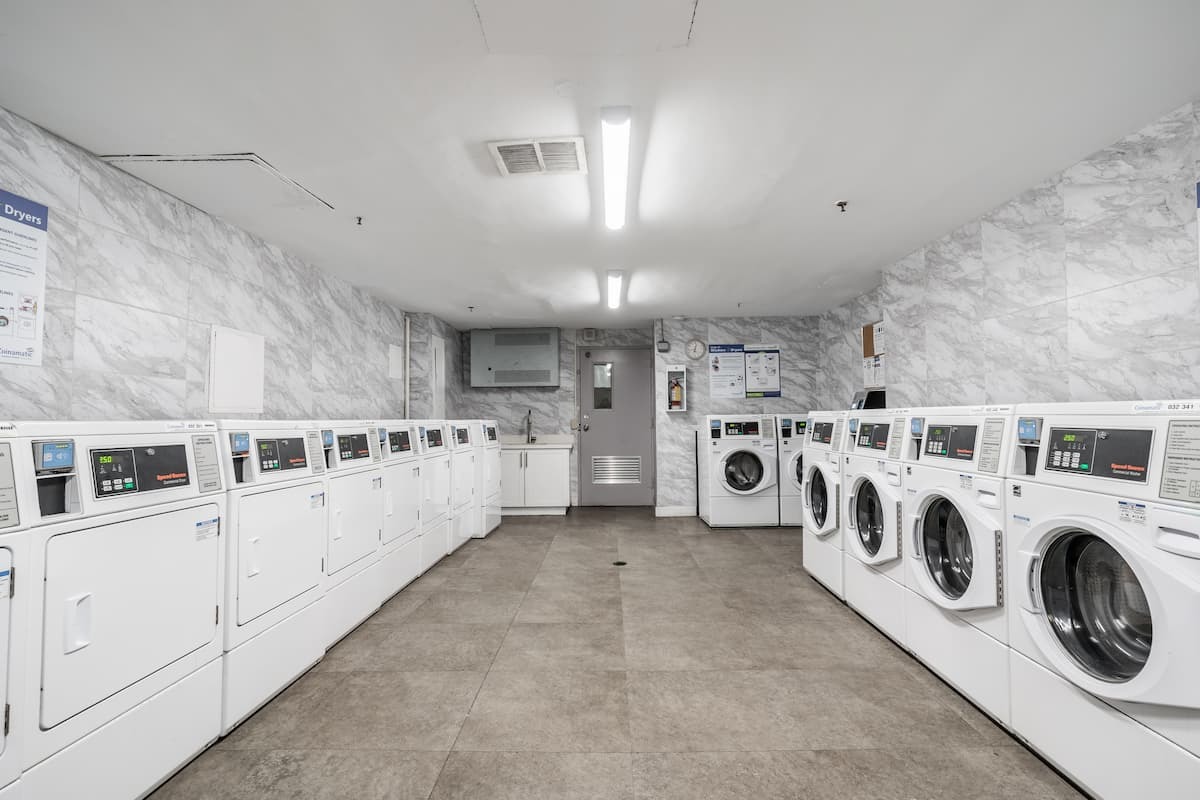 Panorama Apartments - Photo 51