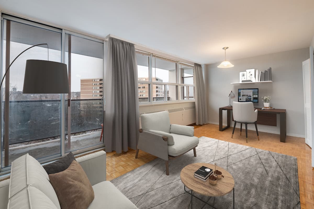 Roanoke Apartments - Photo 16