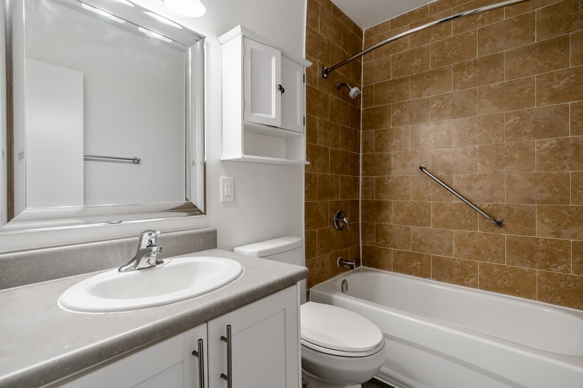 Sheldon Towers - Photo 39