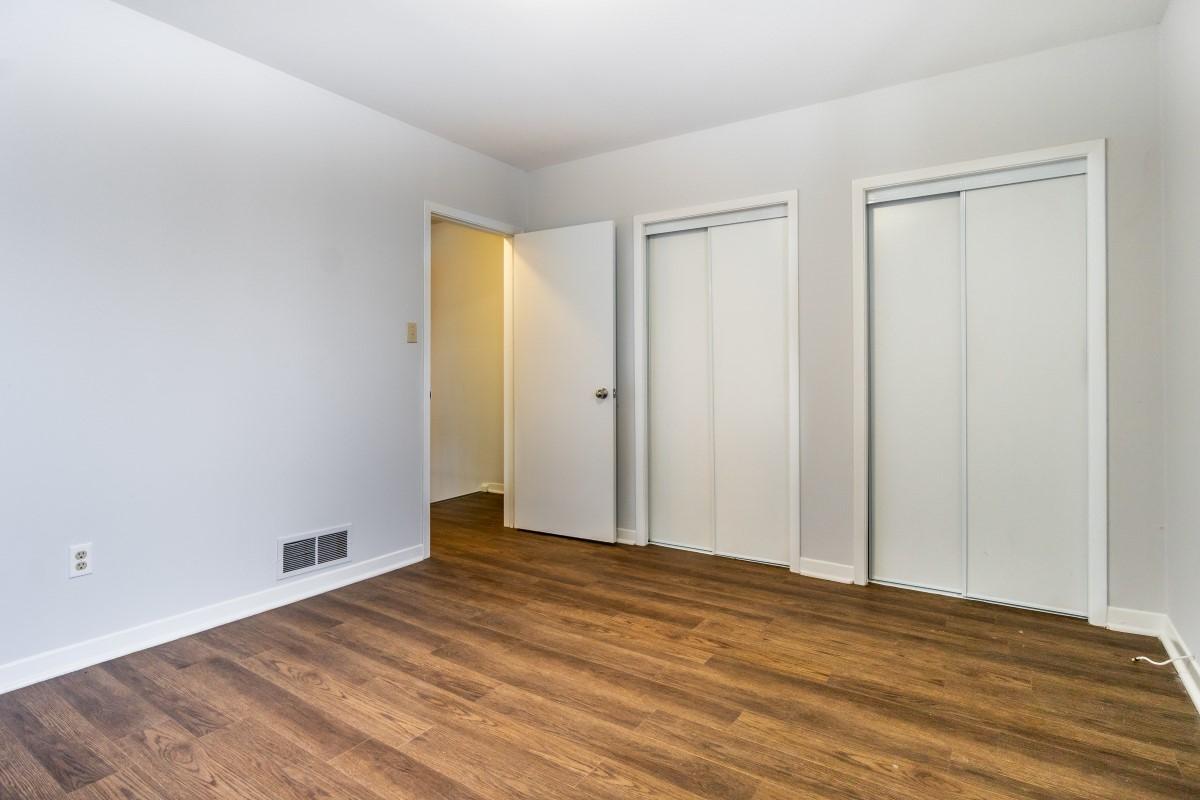 Silverstone Townhomes - Photo 33