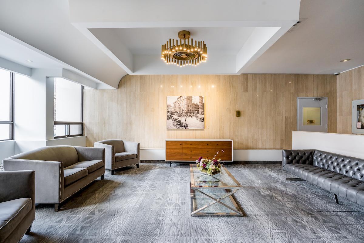 Wellesley Apartments - Photo 32