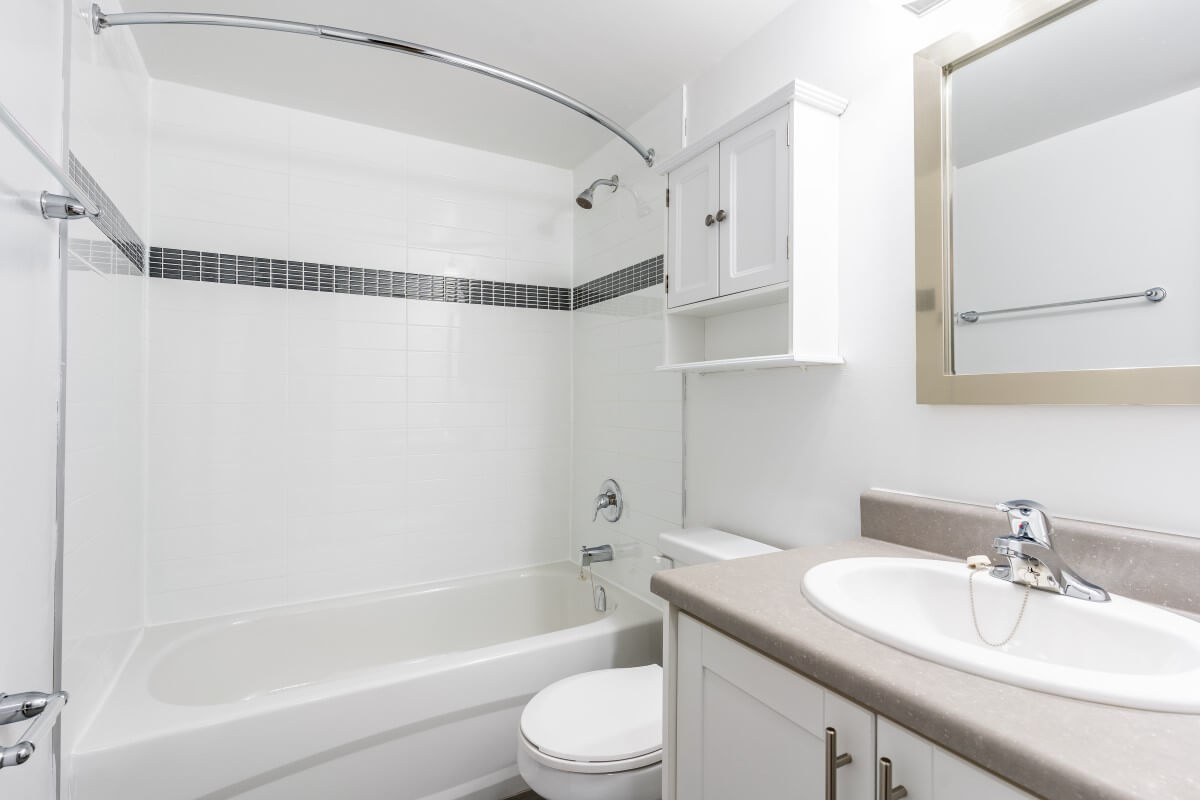 Yonge Eglinton Apartments — Orchard View - Photo 56