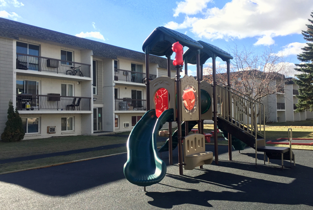 Lewvan Village Apartments - Photo 15