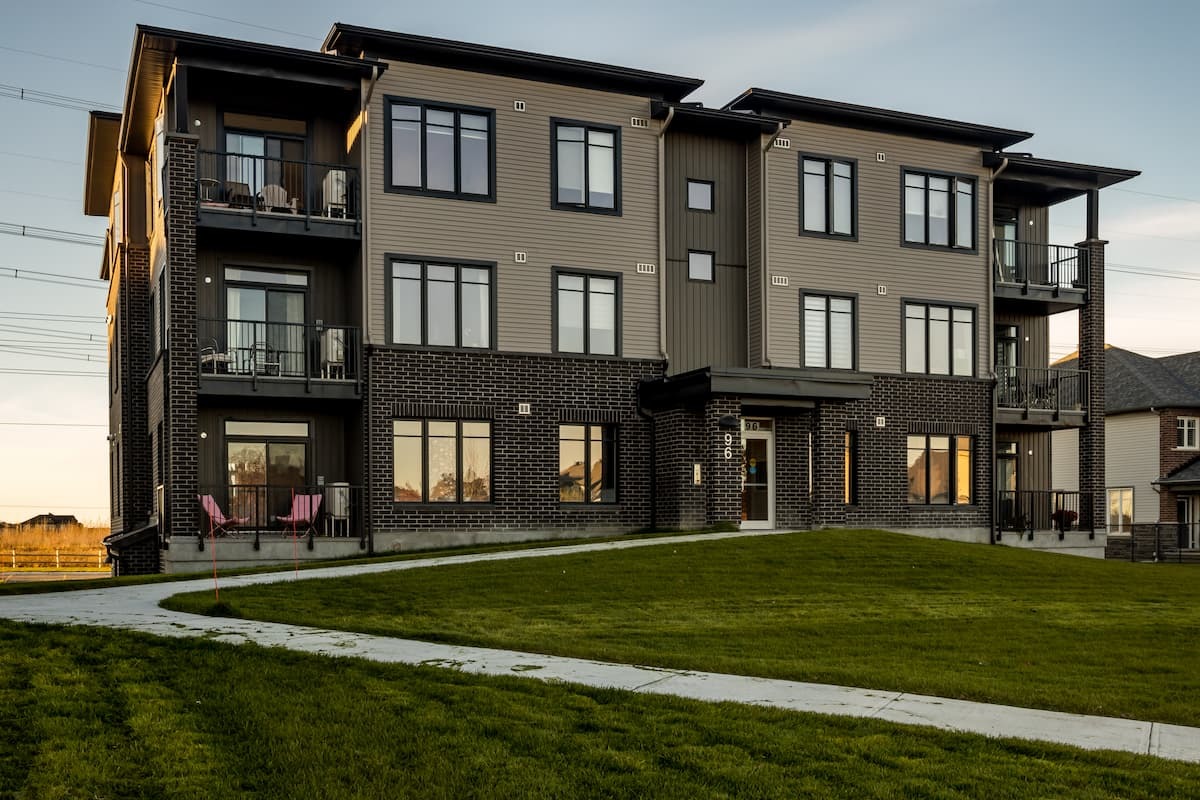 KoL Apartments - Photo 26