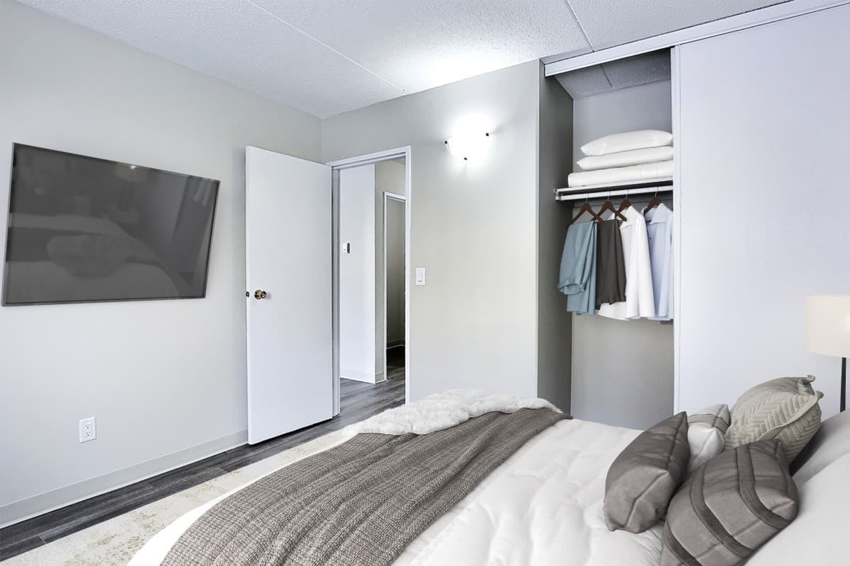 Lewvan Village Apartments - Photo 21