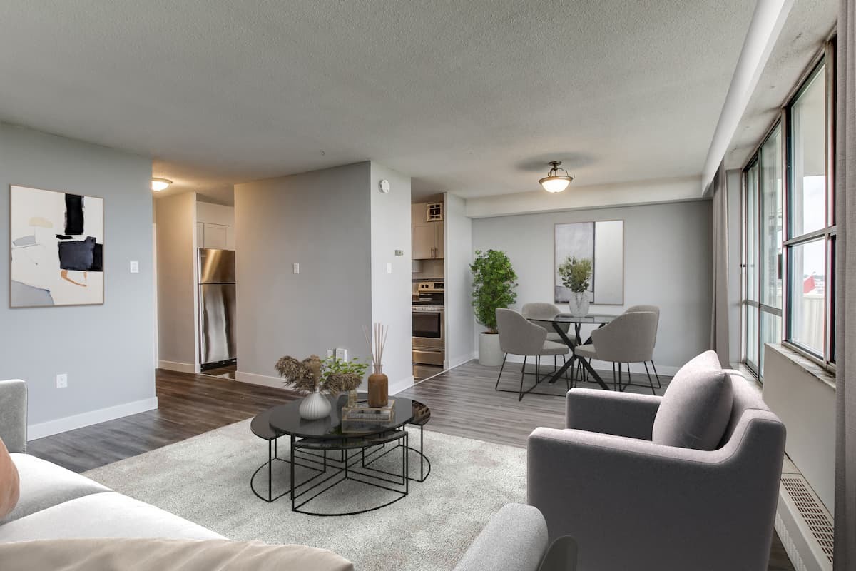 Park Royal Village Apartments - Photo 16
