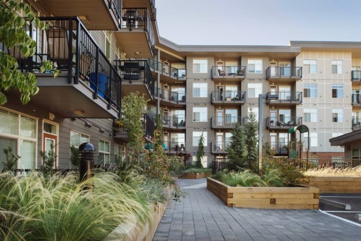 The Meridian Apartments - Photo 40
