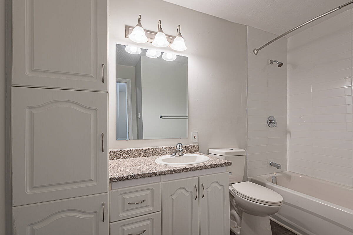 Ocean Brook Park Apartments - Photo 42