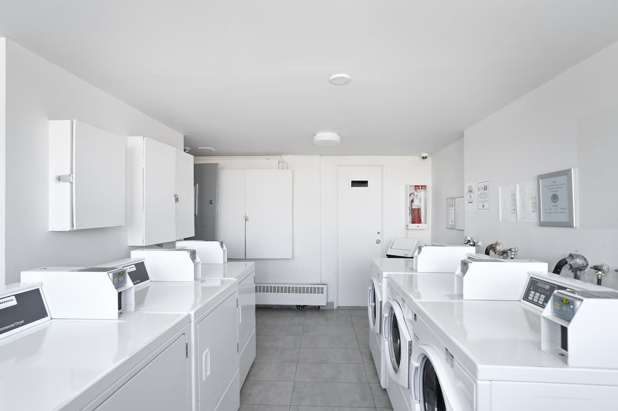 Bois-de-Boulogne Apartments - Photo 30