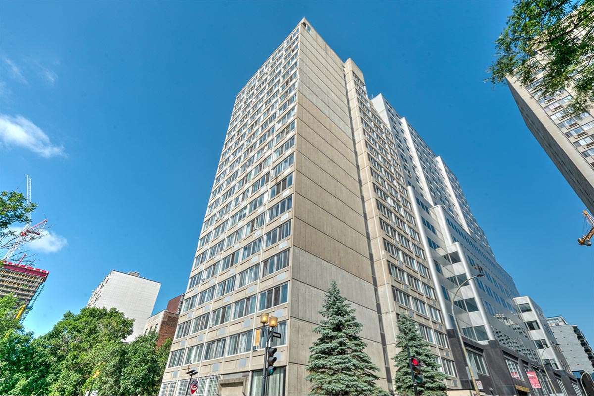 The 1350 Dufort Apartments - Photo 12