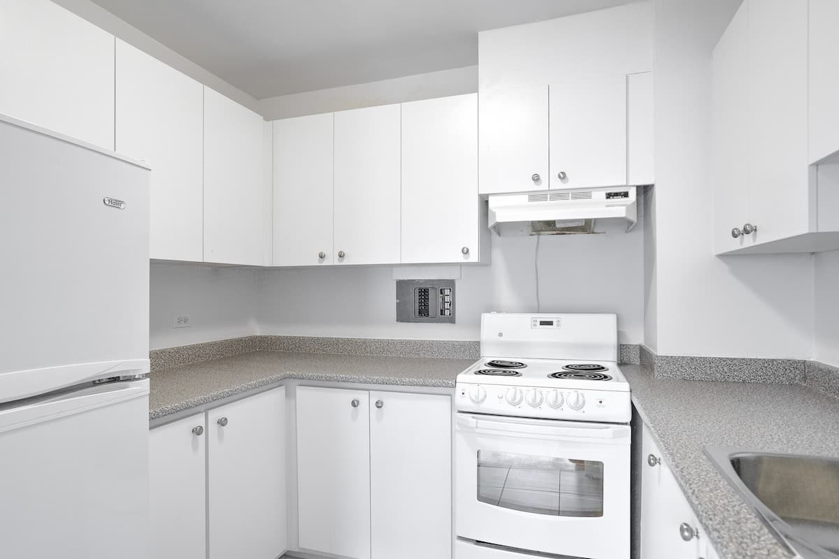 Cote-des-Neiges Apartments - Photo 35