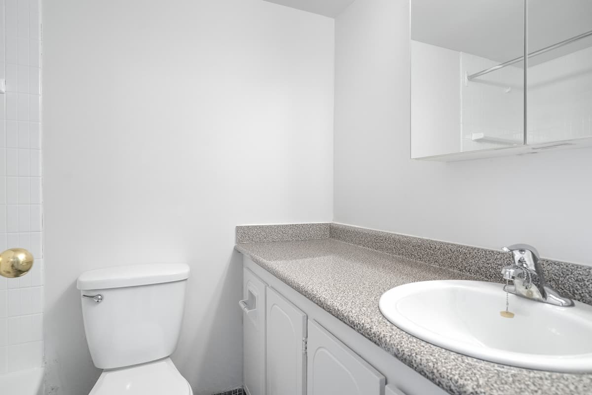 Cote-des-Neiges Apartments - Photo 55