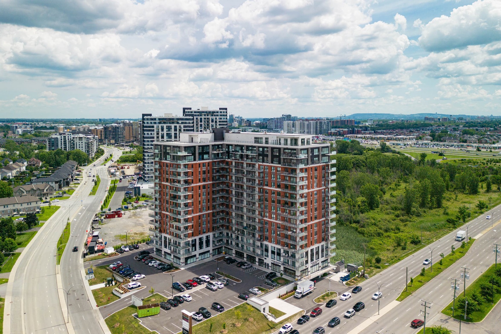 Le James Laval Apartments - Photo 65