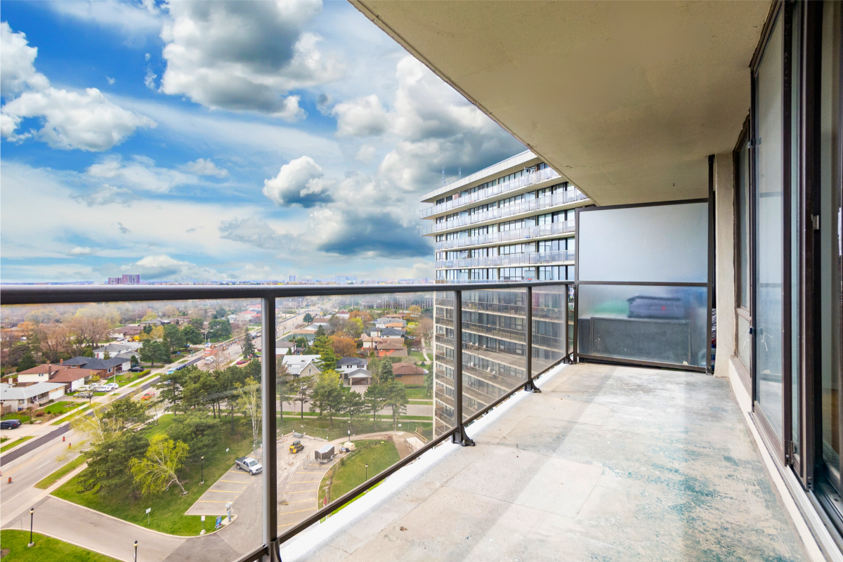 Applewood Towers Apartments - Photo 24
