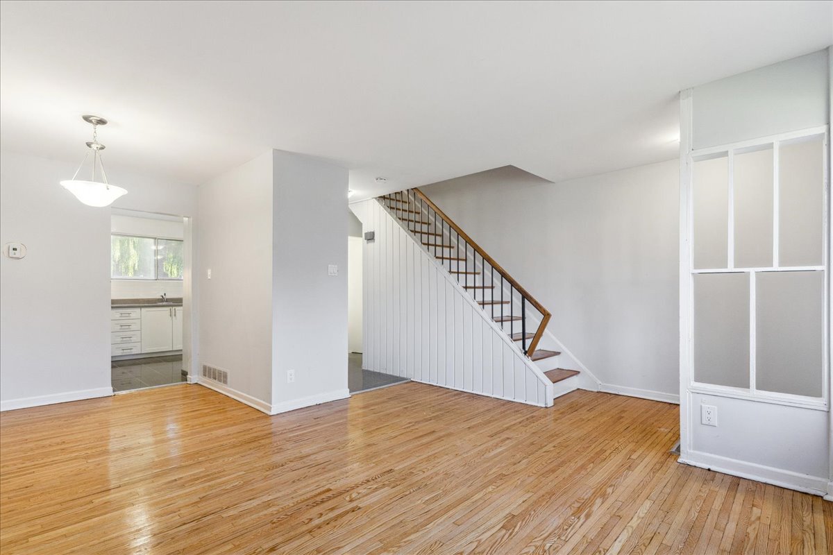 1560 Bloor Street East Townhomes - Photo 18