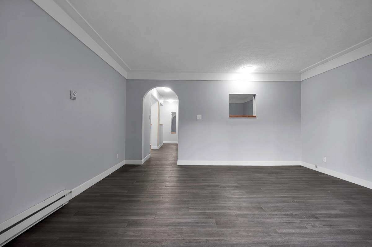 Villa Apartments - Photo 12