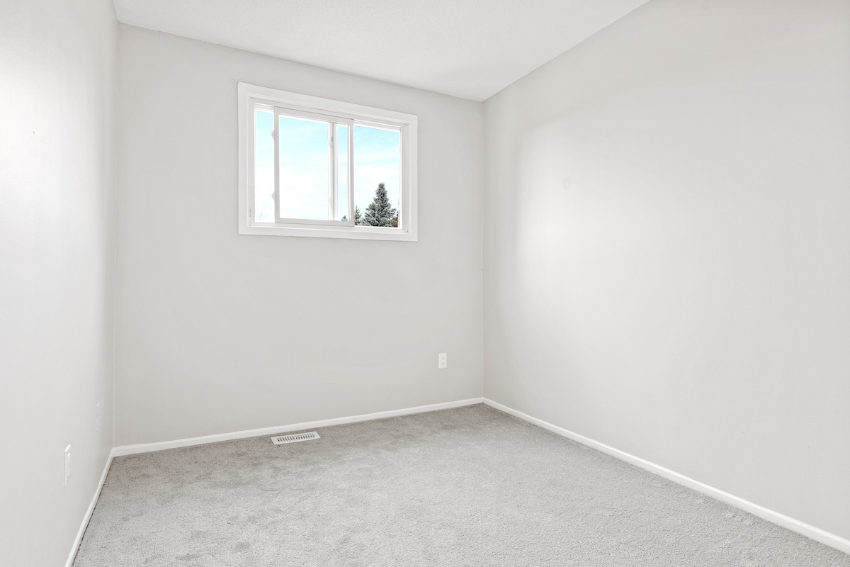 Hunter’s Point Townhomes - Photo 16