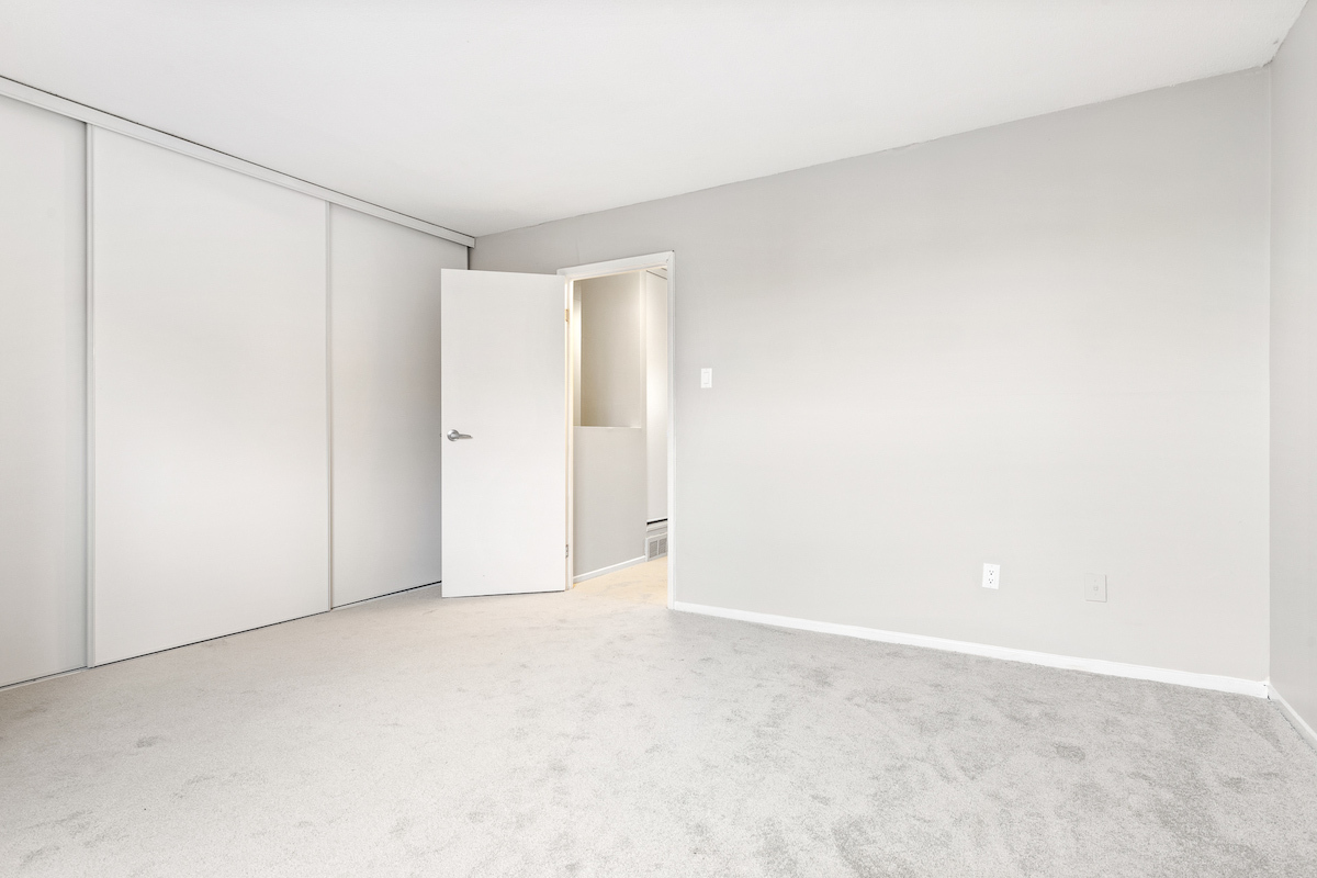 Hunter’s Point Townhomes - Photo 20